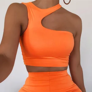 Top Tank Sexy com Recorte e Ombro Descoberto - Estilo Irregular