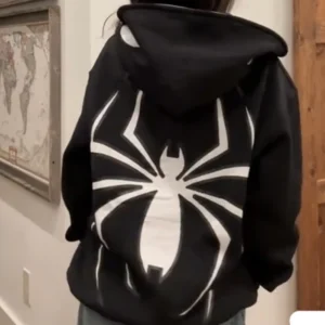 Moletom Spider- Modelo Moda Casual