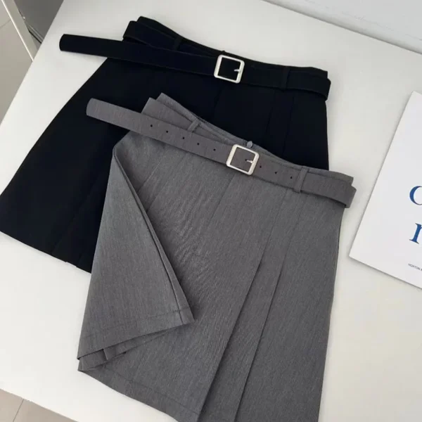 Saia Plissada Feminina - Estilo Preppy e Confortável - Imagem 2