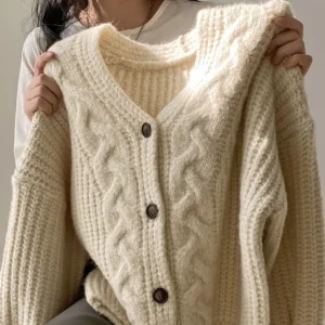 Cardigan Feminino de Tricô - Moda Outono/Inverno